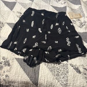 Black Printed Ruffle-Hem Skort with Elastic Waistband